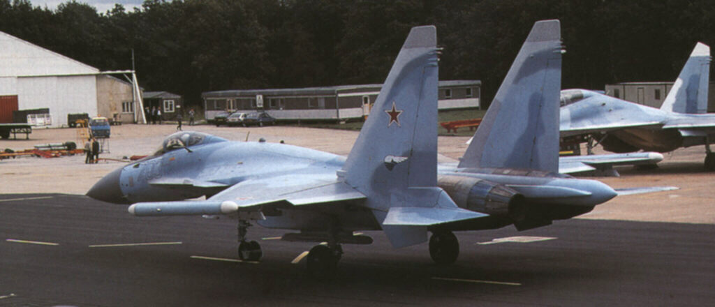 Su-35MK (Su-27M), photo n5